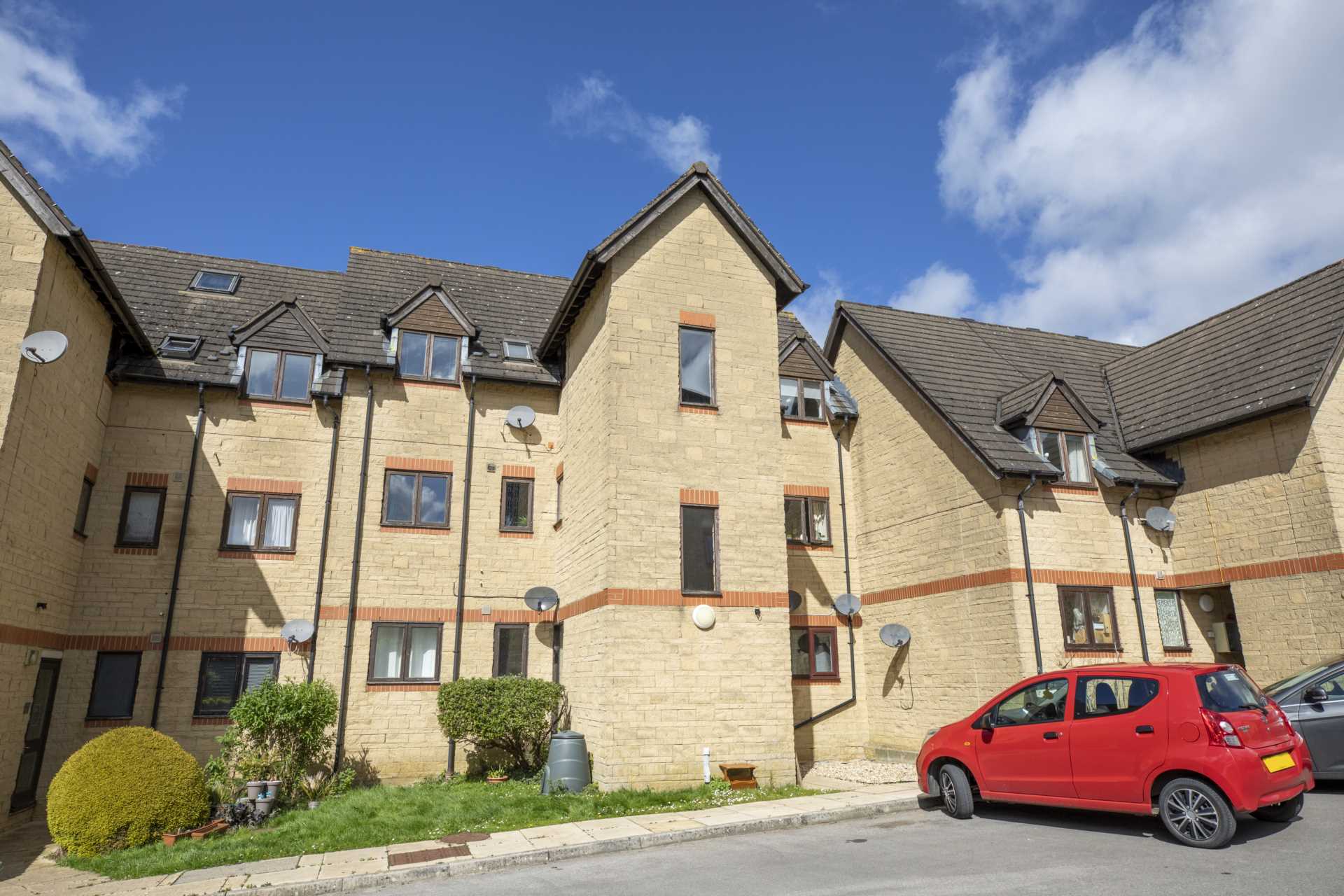 Highview Lodge, Stroud, Image 10
