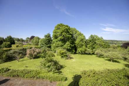 Paul Mead, Edge, Stroud, Image 10