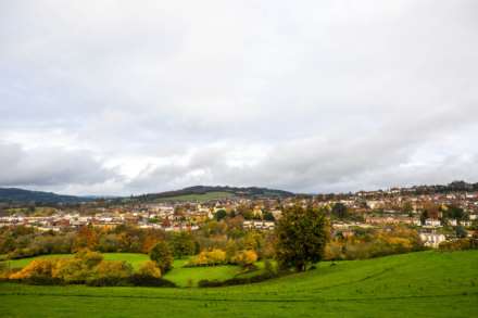 Rodborough Lane, Butterow West, Stroud, Image 5