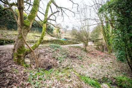 Wells Road, Eastcombe, Image 8