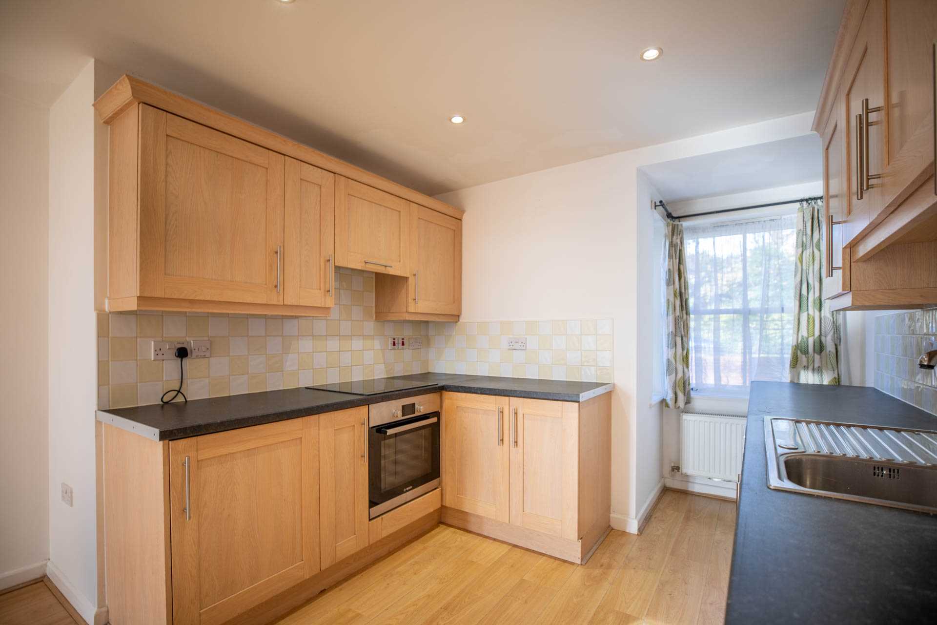 Alpine Court, Stratford Road, Image 3