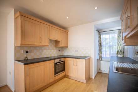 Alpine Court, Stratford Road, Image 3