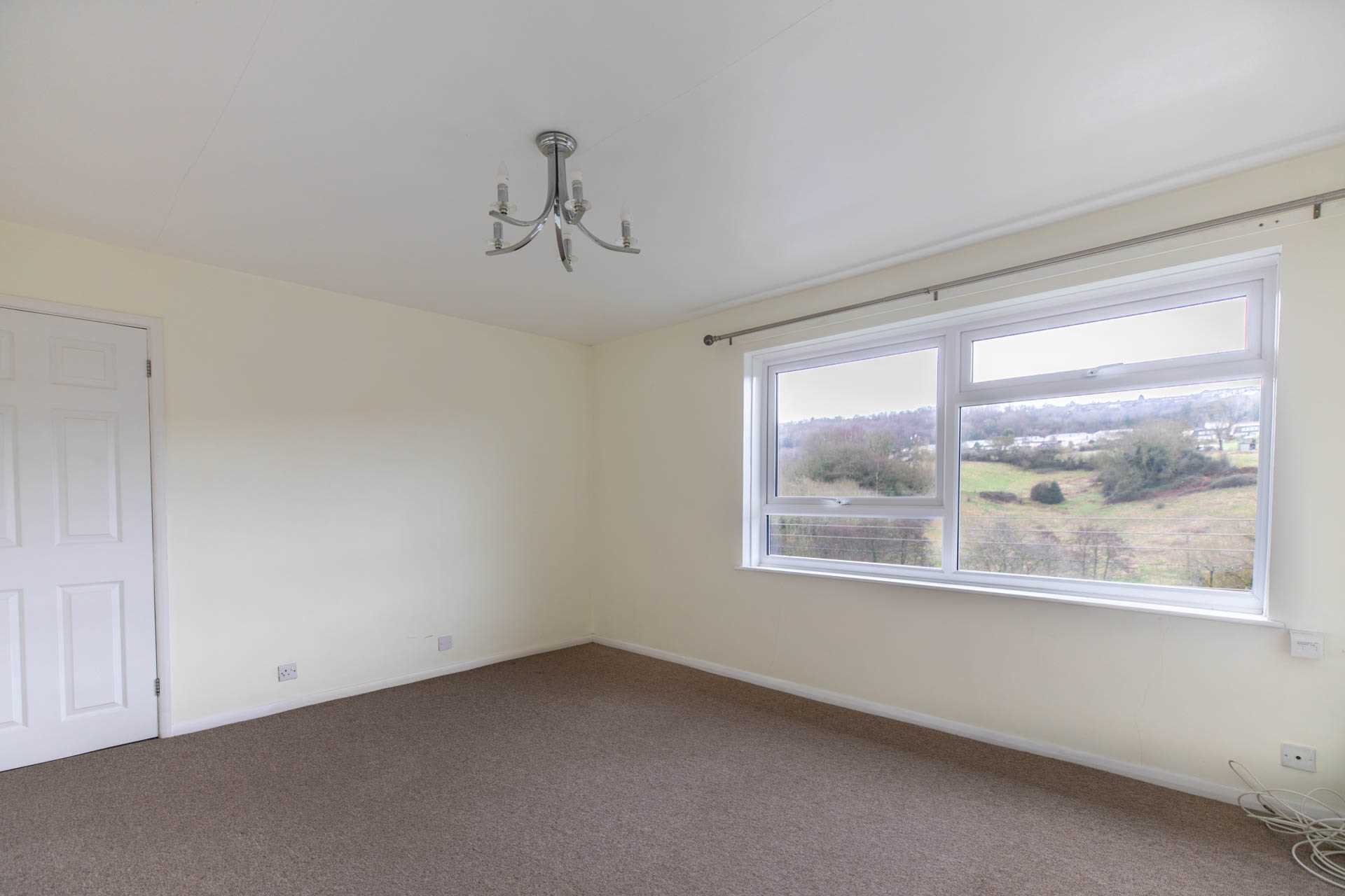 Peghouse Rise, Uplands, Image 2