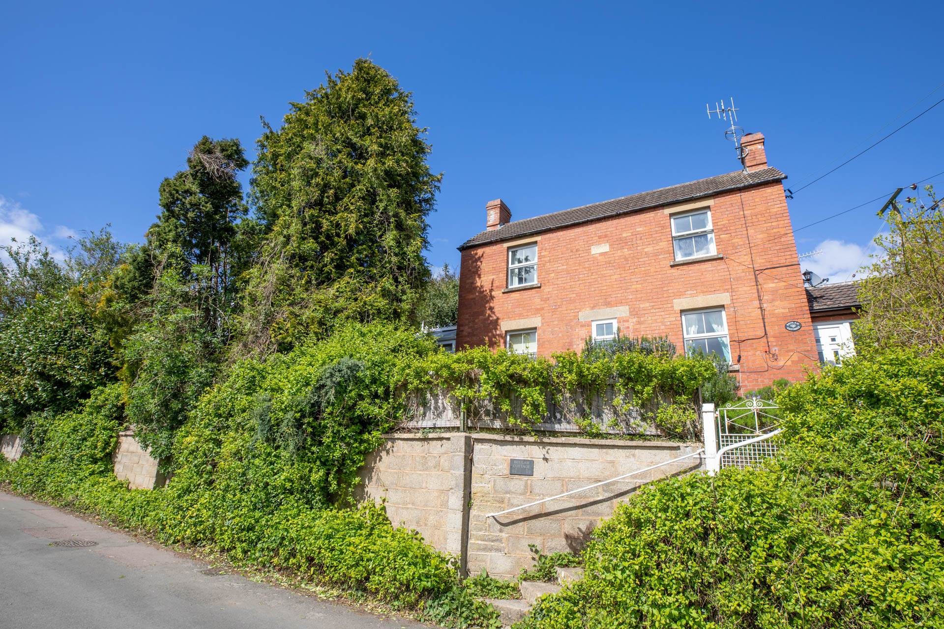 Bourne Lane, Brimscombe, Image 18