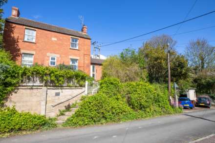 Bourne Lane, Brimscombe