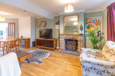 Springfield Road, Cashes Green, Stroud, Image 2