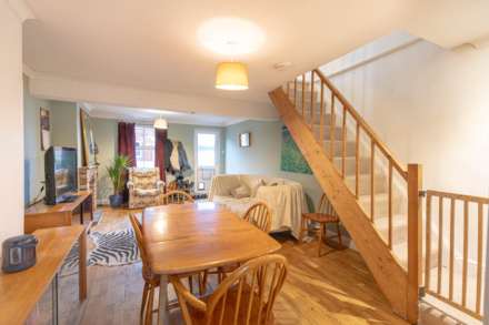 Springfield Road, Cashes Green, Stroud, Image 3