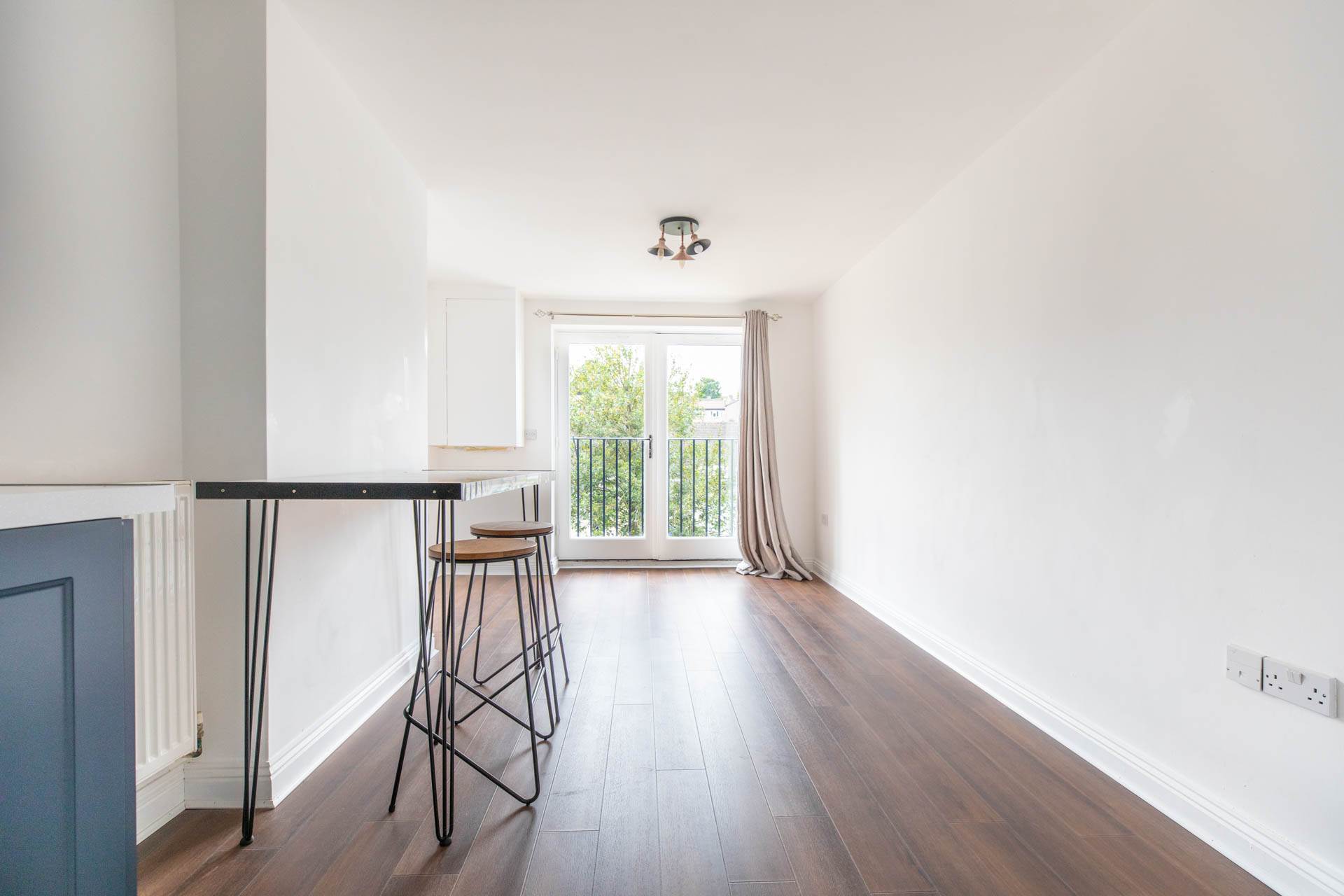 Palazzo Amalfi, Market Street, Nailsworth, Image 4