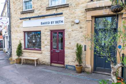 Palazzo Amalfi, Market Street, Nailsworth, Image 2