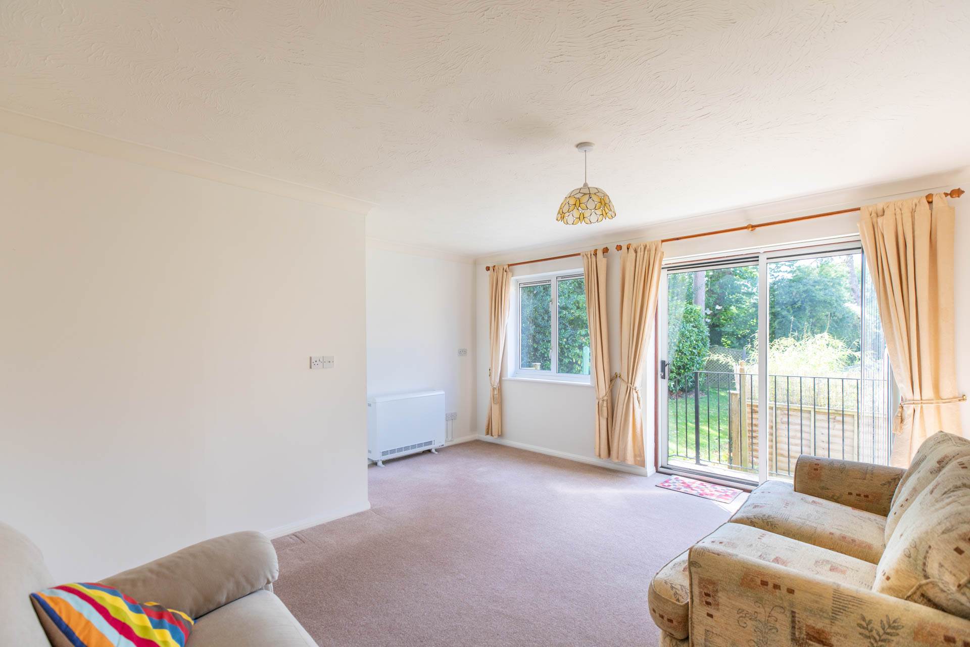 West Grange Court, Lovedays Mead, Stroud., Image 3