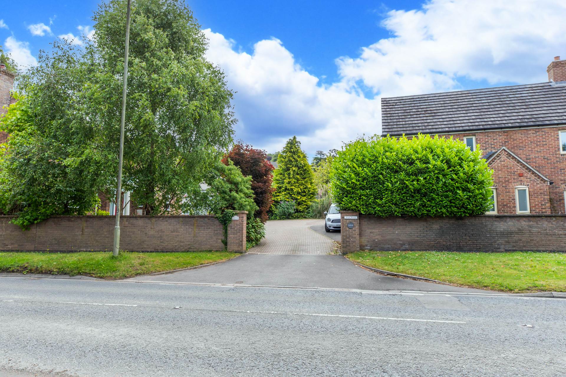 Bath Road, Woodchester, Image 11