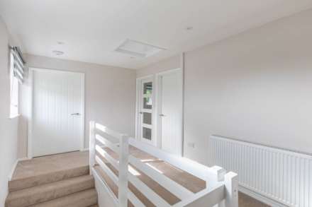 Peghouse Rise, Stroud, Image 11