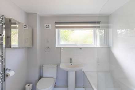 Peghouse Rise, Stroud, Image 20