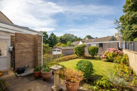 Valley View Road, Stroud, Image 19