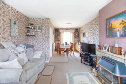 Valley View Road, Stroud, Image 3