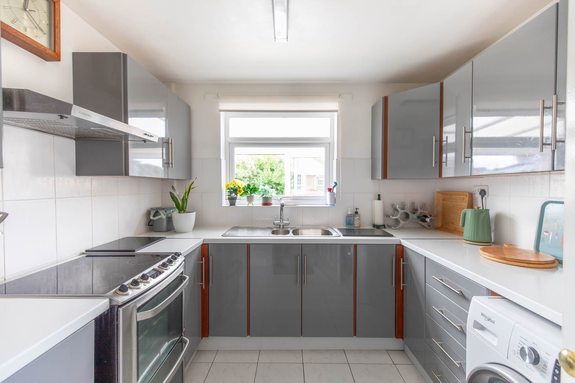 Rosedale Avenue, Stonehouse, Image 3