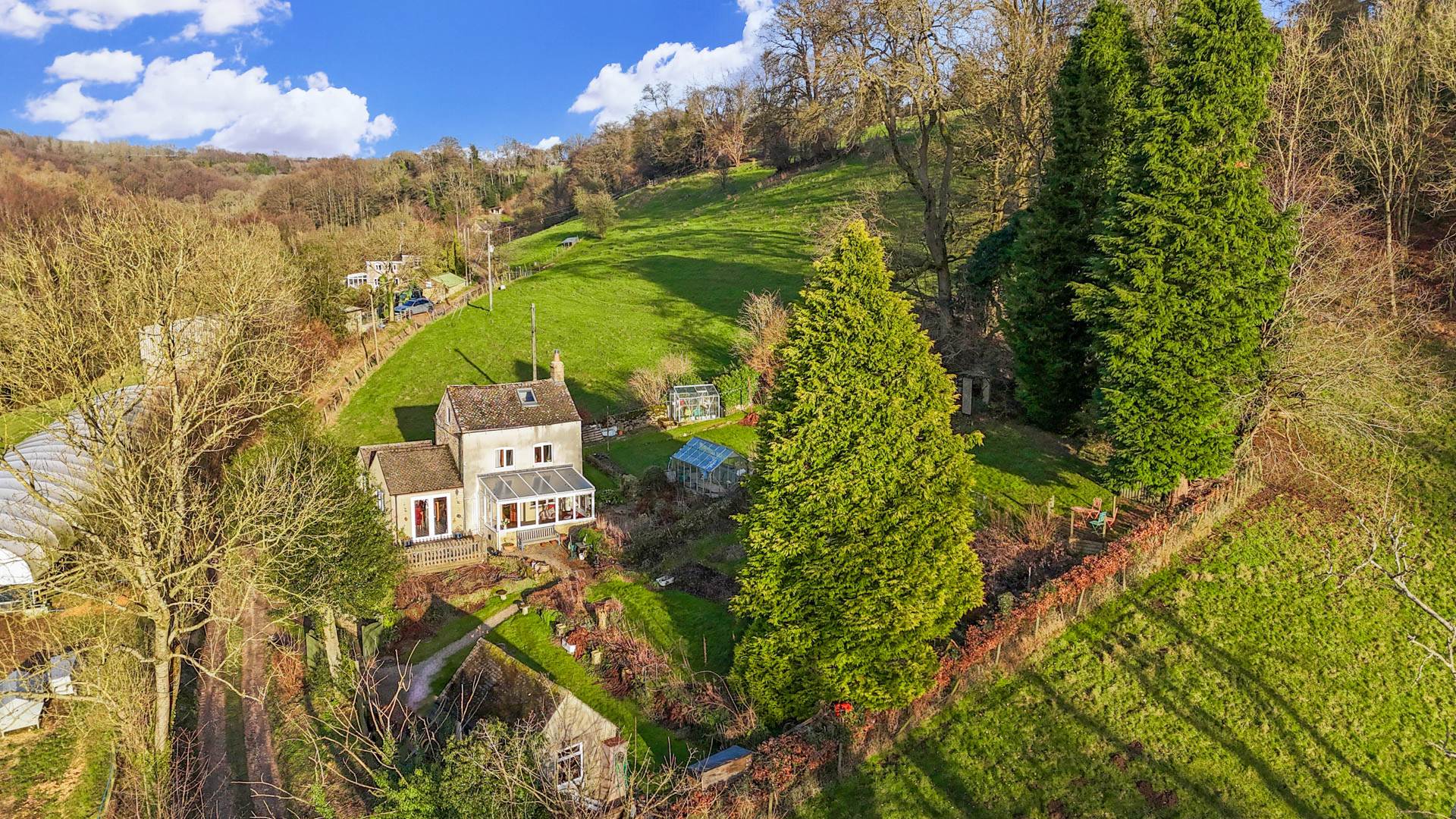 Bismore, Eastcombe, Image 1