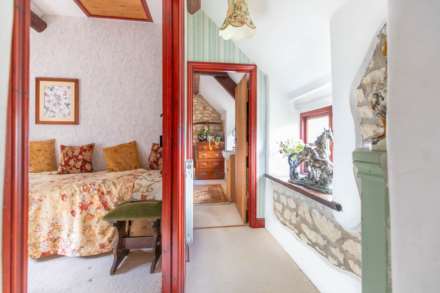 Bath Road, Nailsworth, Image 17