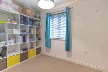 Holbeach Drive, Kingsway, Gloucester, Image 15