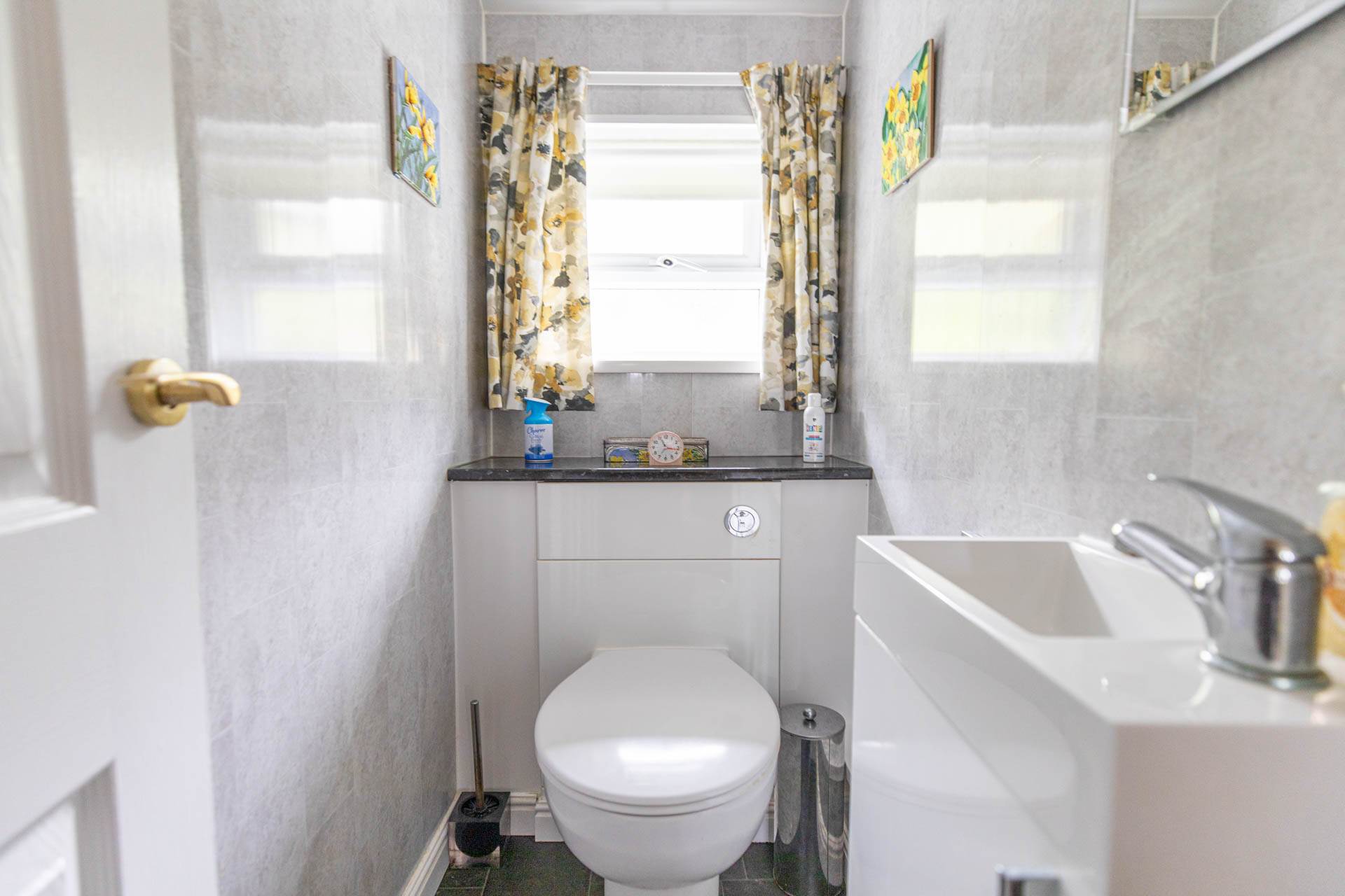 Summer Close, Stroud, Image 17