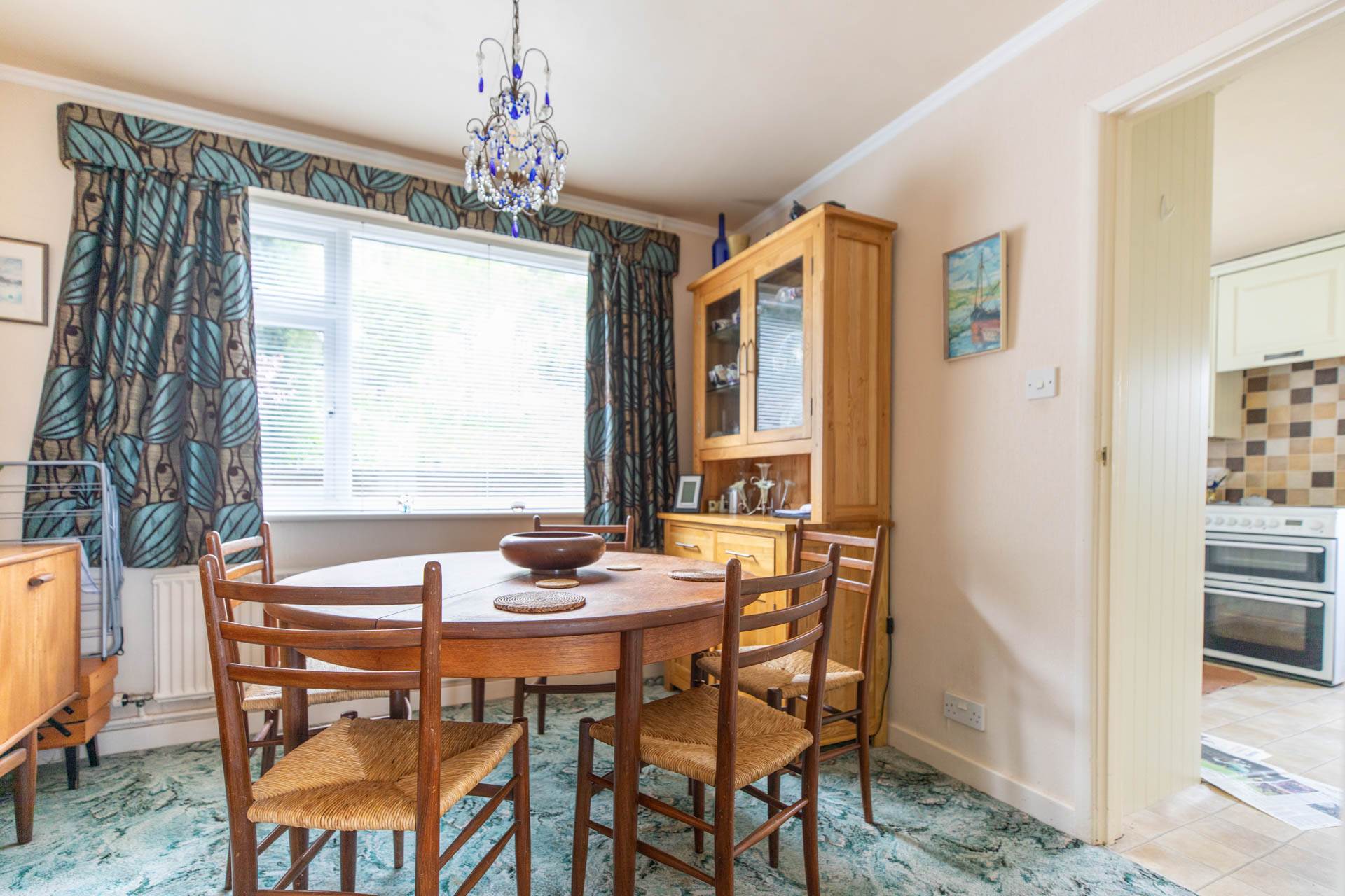 Summer Close, Stroud, Image 7