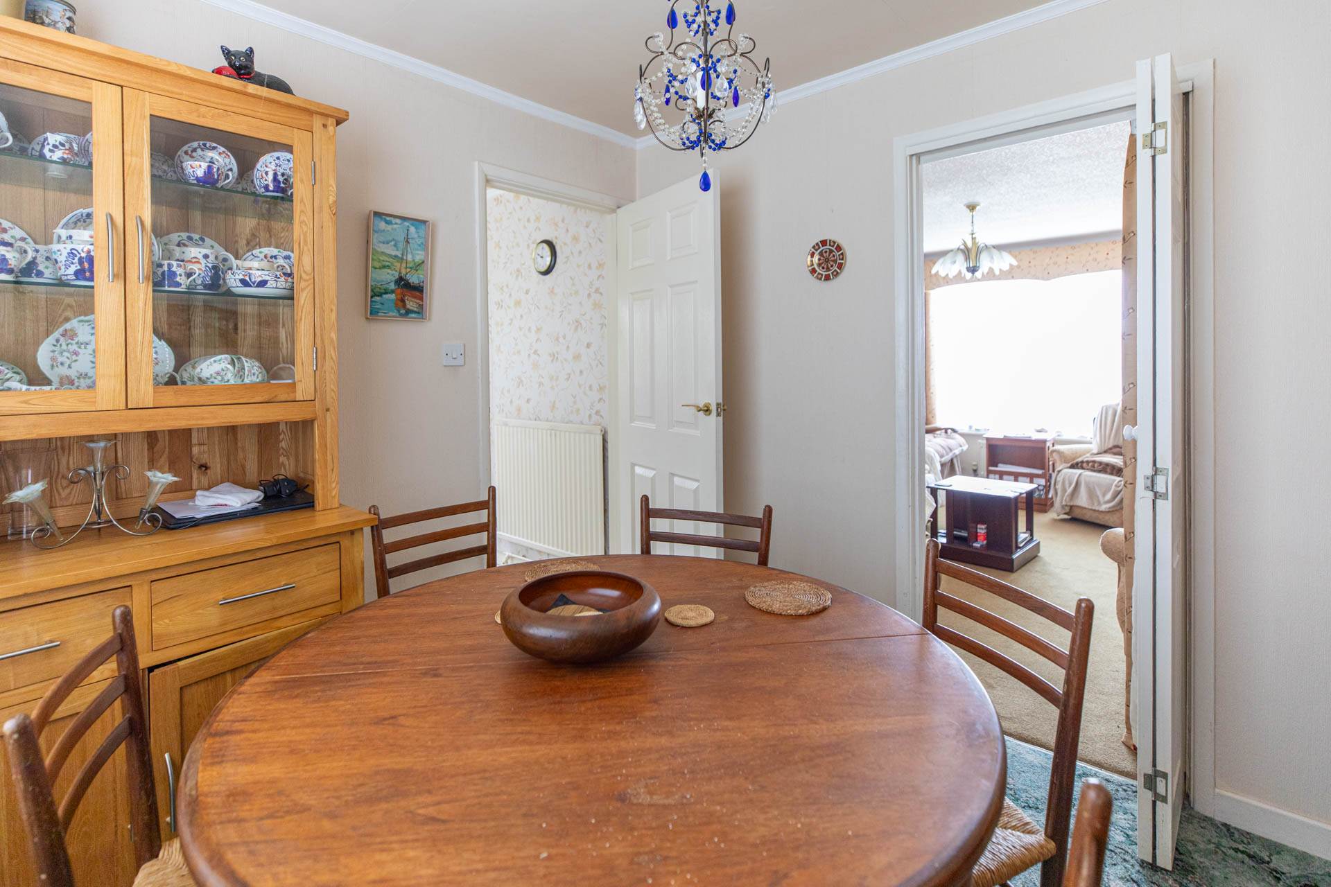 Summer Close, Stroud, Image 8