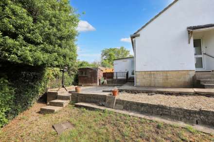 Birches Close, Stroud, Image 11