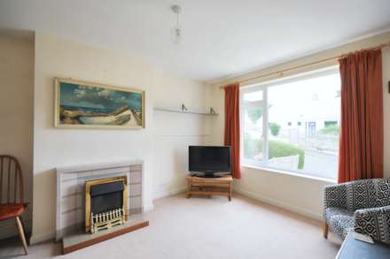 Birches Close, Stroud, Image 4
