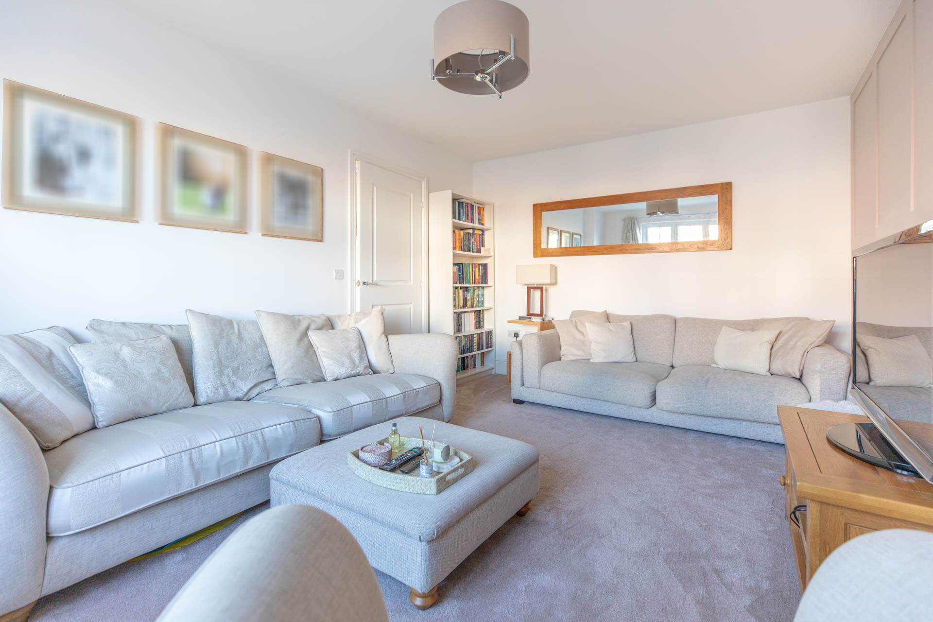 Great Oldbury Drive, Great Oldbury, Stonehouse, Image 2