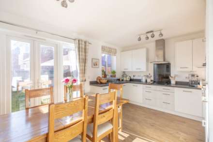 Great Oldbury Drive, Great Oldbury, Stonehouse, Image 3