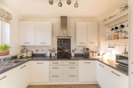 Great Oldbury Drive, Great Oldbury, Stonehouse, Image 4