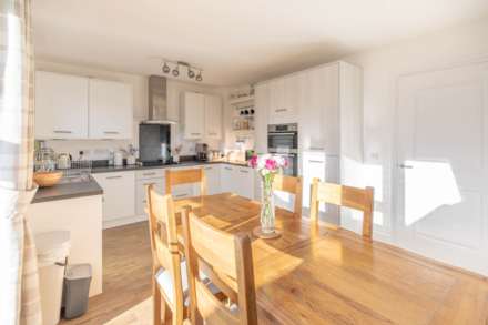 Great Oldbury Drive, Great Oldbury, Stonehouse, Image 5