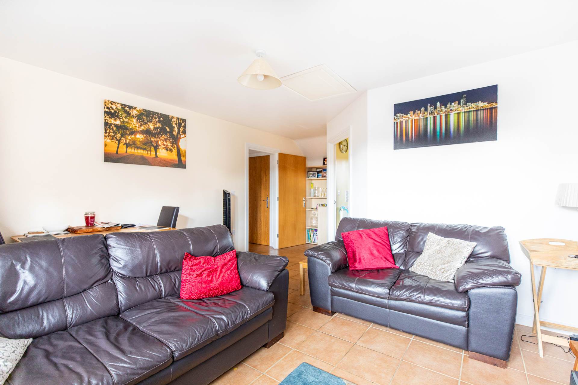 Woodlands Close, Eastcombe, Image 3