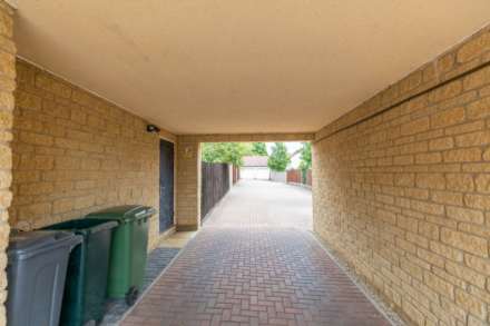 Woodlands Close, Eastcombe, Image 14