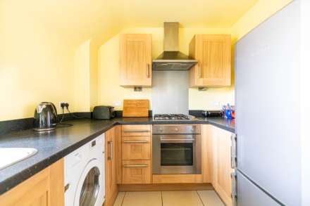 Woodlands Close, Eastcombe, Image 4