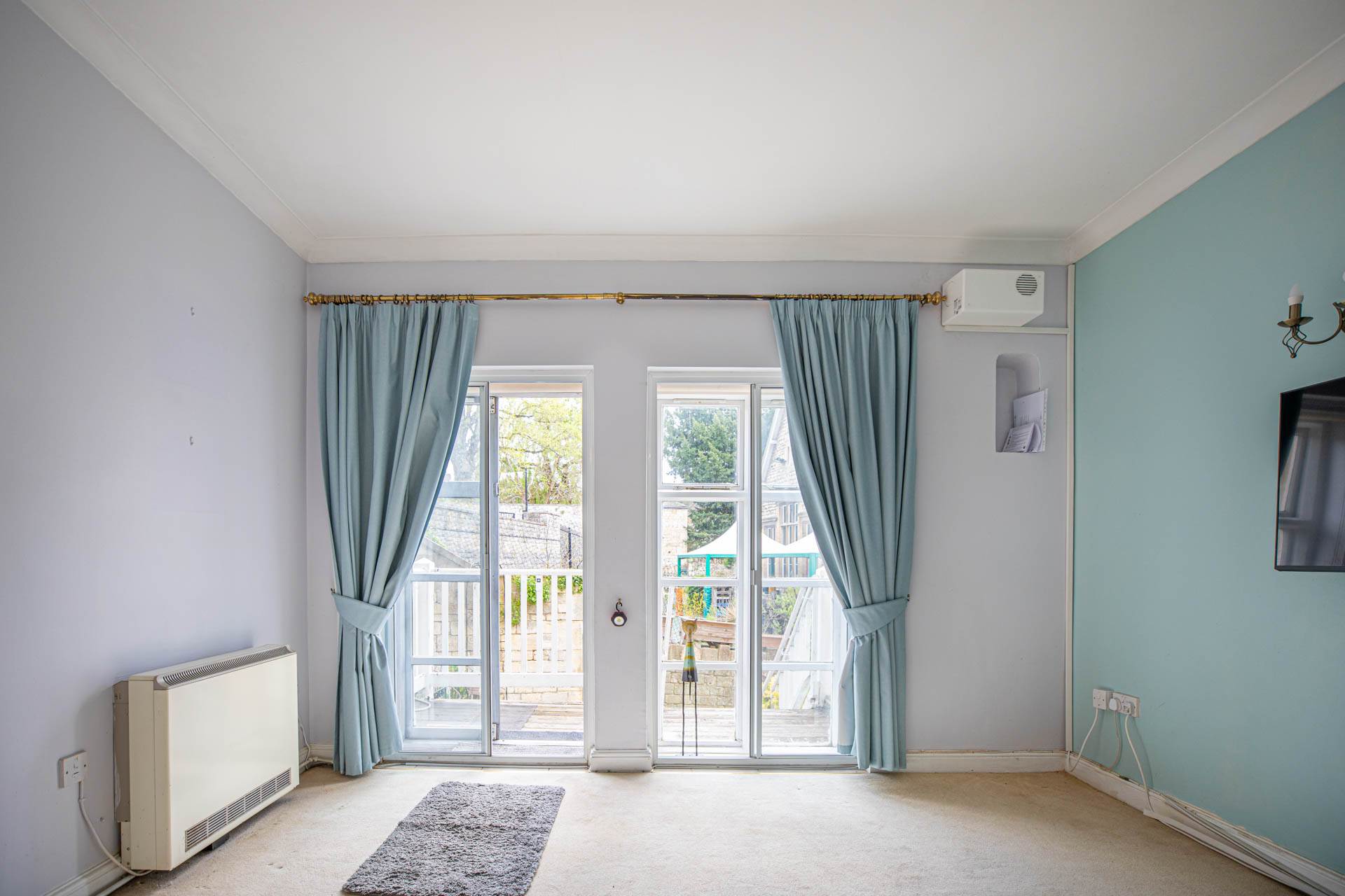 Castle Court, Castle Street, Stroud, Image 6