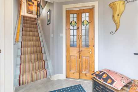Summer Street, Stroud, Image 9