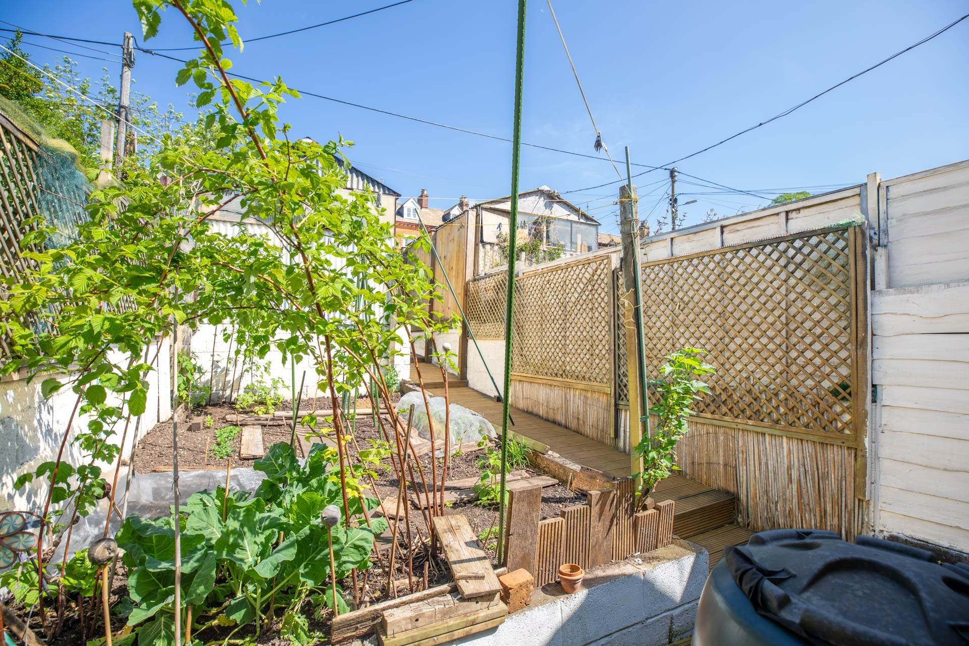 Horns Road, Stroud, Image 14