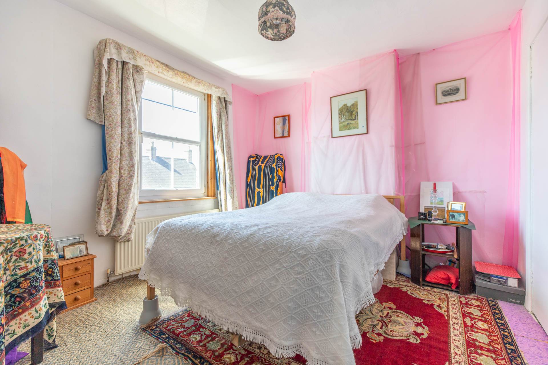 Horns Road, Stroud, Image 9