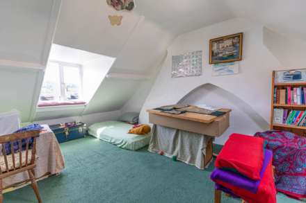 Horns Road, Stroud, Image 10