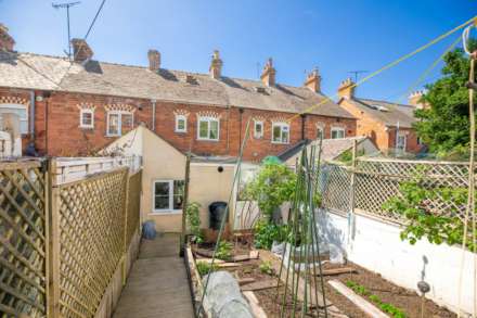 Horns Road, Stroud, Image 13