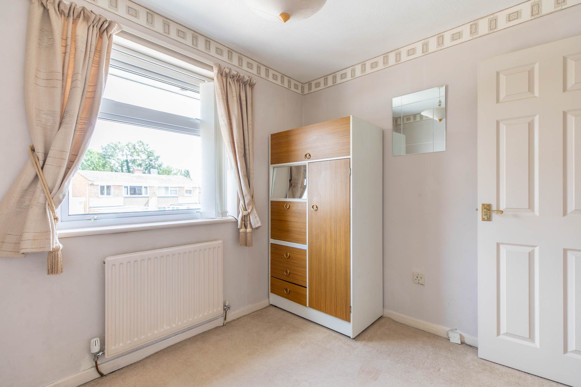 Hawthorn Rise, Stroud, Image 12