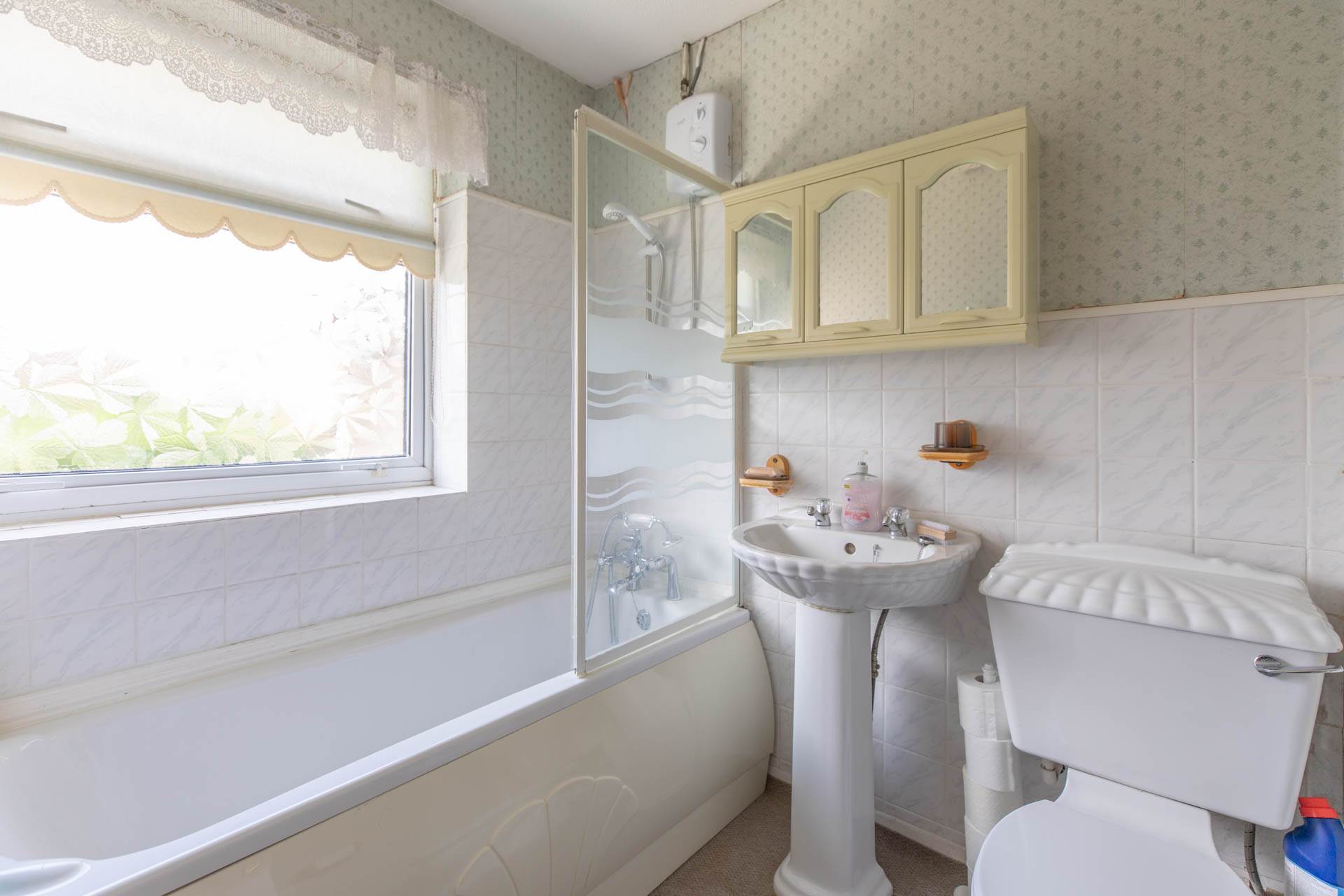 Hawthorn Rise, Stroud, Image 13