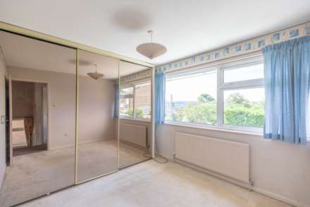 Hawthorn Rise, Stroud, Image 11