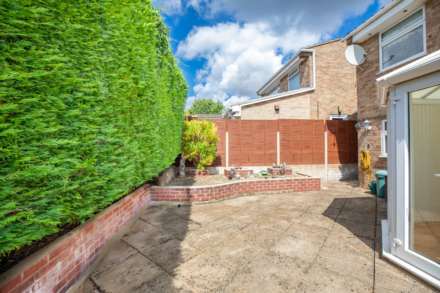 Hawthorn Rise, Stroud, Image 17