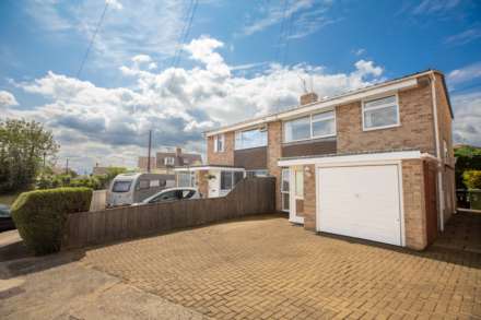 Hawthorn Rise, Stroud, Image 18