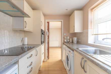 Hawthorn Rise, Stroud, Image 6