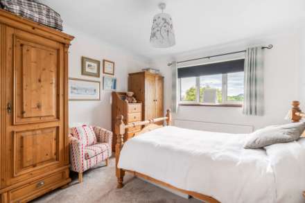 Millend Lane, Eastington, Image 15