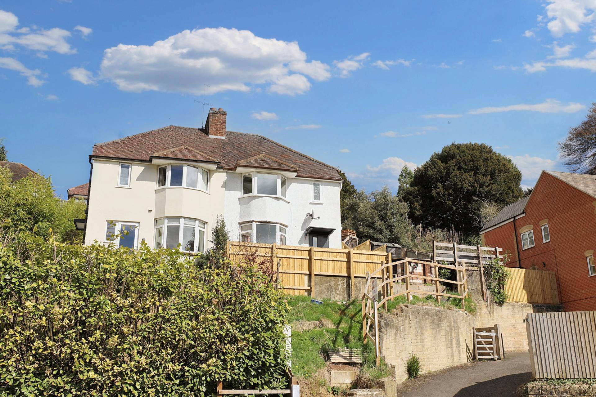 London Road, Brimscombe, Stroud, Image 1