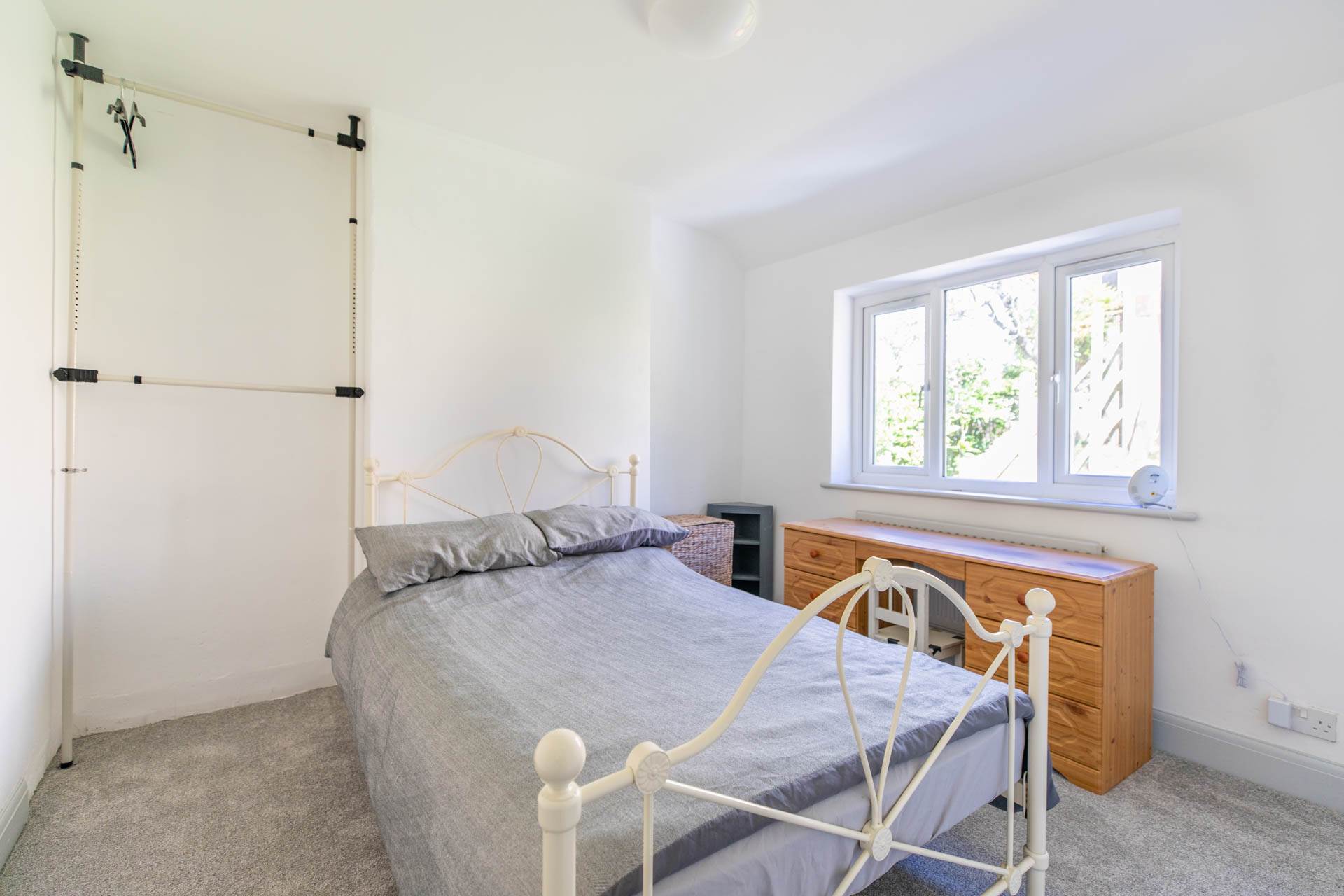 London Road, Brimscombe, Stroud, Image 9